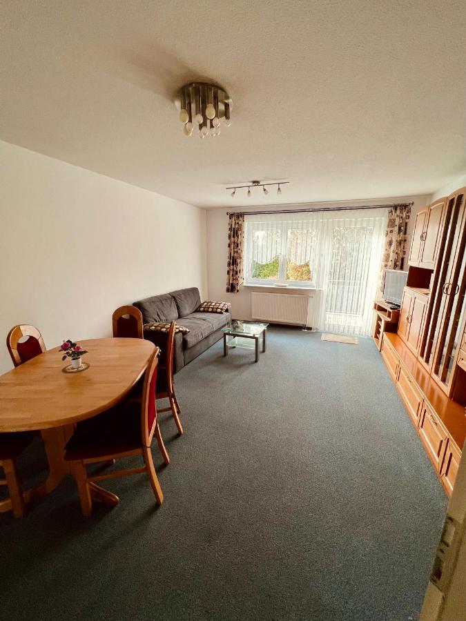 Komplette Wohnung In Wendelstein Bei Nuernberg - Messenaehe Luaran gambar