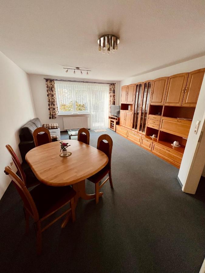 Komplette Wohnung In Wendelstein Bei Nuernberg - Messenaehe Luaran gambar